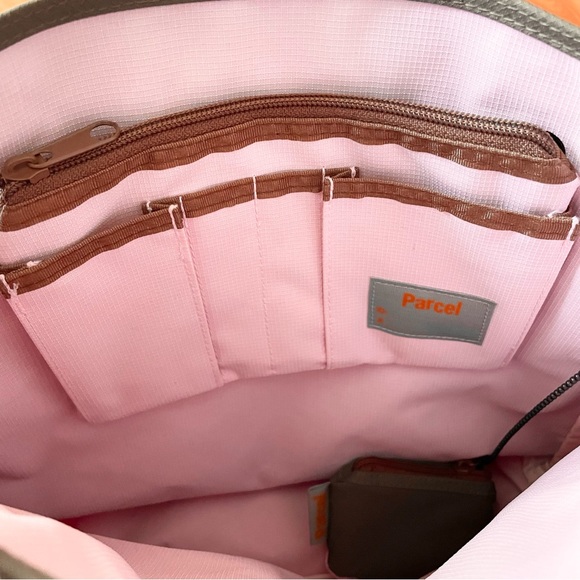 lll Parcel Urban Tarp Tote - Picture 5 of 10